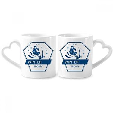 Imagem de Conjunto de canecas de porcelana para casais com ilustração de neve para esportes de inverno com coração