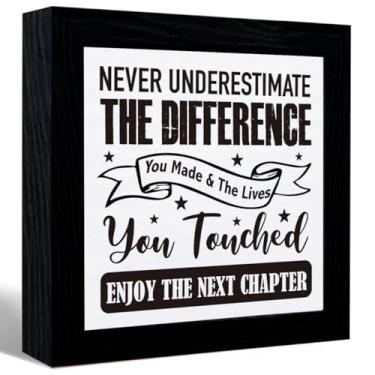 Imagem de Never Underestimate The Difference You Made Sign Desk Decor, Inspirational Quotes Canvas Frame Table Sign For Home Office Shelf Desk Decoration, Gifts For Coworkers Women