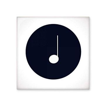 Imagem de Notas de virilha de música branca, azulejo de cerâmica preto, brilhante, pedra de parede de cozinha