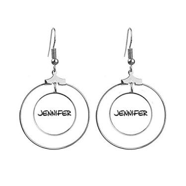 Imagem de Brincos JENNIFER de caligrafia especial com nome inglês e argola pendente, joia circular