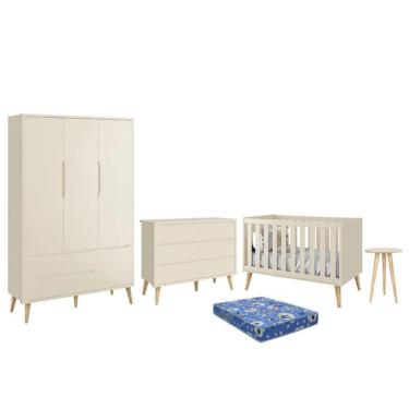 Imagem de Dormitório Theo 3 Portas, Cômoda 6 Gavetas, Berço, Mesa de Canto com Pés Madeira Natural e Colchão - Reller Móveis Areia Fosco