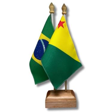Imagem de Kit Bandeira de Mesa Brasil e Acre Dupla Face Com Base e Haste em Madeira Decoração Escritório Eventos Presente