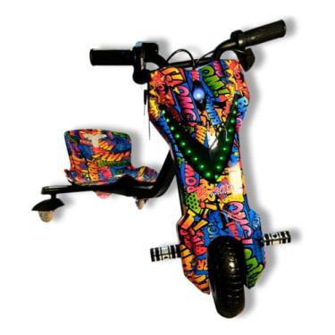 Imagem de Patinete Elétrico Triciclo Drift 150W Infantil, Até 65kg, Autonomia 5km, LED e Bluetooth, Colorido Quadrinhos