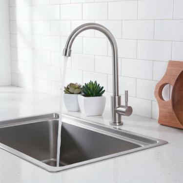 Imagem de Torneira Gourmet Importada em Aço Inox Escovado Sofisticação Resistência Tall 30cm Cozinha Cromado