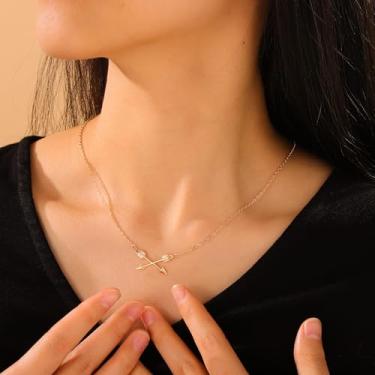 Imagem de Colares femininos banhados a ouro 14K e prata - pingentes delicados de coração, abelha, unicórnio, flecha da amizade, joias hipoalergênicas personalizadas que não mancham, presentes modernos de