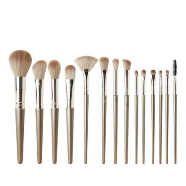 Imagem de Kit de Pincéis de Maquiagem 14 Peças, Cor Marrom Claro, Conjunto Completo para Maquiagem Natural e Dia a Dia, Cerdas Macias Vegan
