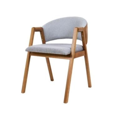 Imagem de Cadeira de Jantar Luna Cinza Estofada em Linho Base de Madeira Design 