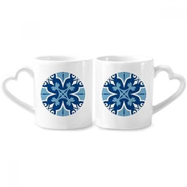 Imagem de Conjunto de canecas de porcelana para casal de flores decorativas marrocos flor azul ilustração conjunto de canecas de cerâmica para amantes de coração