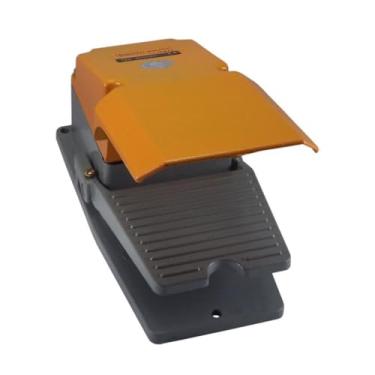 Imagem de Pedaleira Com Capa De Protecao 1 Contato Reversivel Sibratec