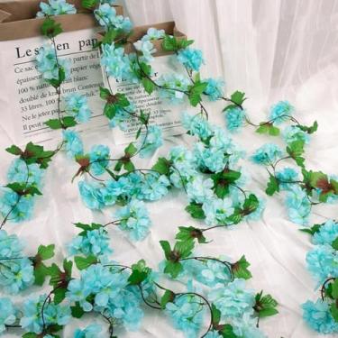 Imagem de 1 guirlanda artificial de flores de cerejeira para pendurar com flores falsas de videira adequada para decoração de casamento, apresentações de palco (azul)