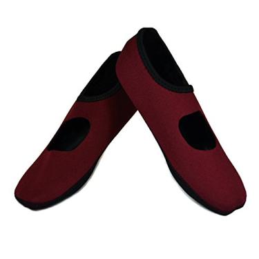 Imagem de Nufoot Sapatos femininos Mary Janes, sapatilhas dobráveis e flexíveis, sapatilhas, chinelos de viagem e sapatos de exercícios, sapatos de dança, meias de ioga, sapatos para casa, chinelos para ambientes internos, carmesim, médio
