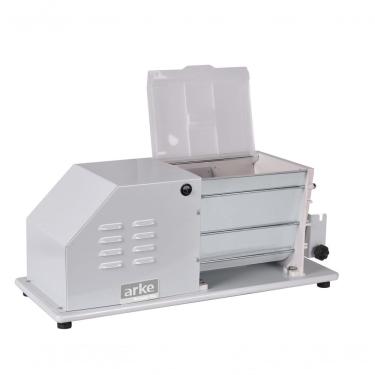 Imagem de Maquina De Misturar E Sovar Massa 3kg Elétrico Bivolt 65 Cm Aço Carbono Pintura Epóxi - Arke