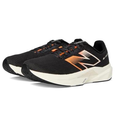 Imagem de New Balance Fuelcell Propel V5 masculino, Preto/Manga Quente/Cimento Preto, 8.5 Wide