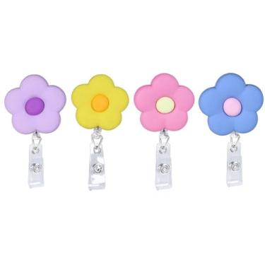 Imagem de 4 peças de porta-crachás retráteis de flores coloridas de resina com clipe jacaré, carretel de crachá de identificação, extensão de cordão de 50 cm, clipes para crachá para escola, escritório, médico