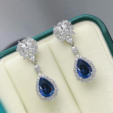 Imagem de Lindos brincos pendentes em forma de flor com gota d'água de zircônia cúbica para festa de casamento, joia moderna para mulheres, 1.42, Latão, Zircônia cúbica