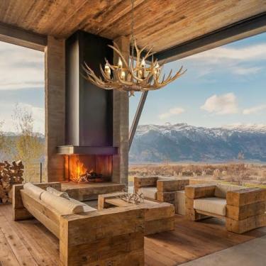 Imagem de Lustre rústico de chifres de veado em estilo nórdico retrô, com 8 lâmpadas, em resina, estilo vintage, ideal para sala de estar, sala de jantar e quarto. Luminária ajustável em formato de ch