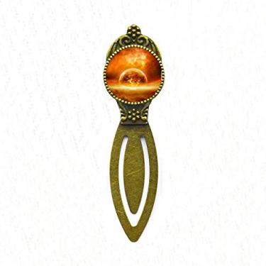 Imagem de Marcador de página retrô com estampa de chamas, planeta vermelho dourado