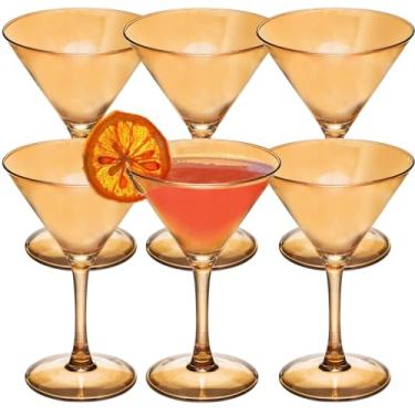 Imagem de Rkyhwowby Copos de Martini Modernos e Transparentes Copos de Coquetel de Cristal Seguro para Lava-Louças Conjunto de Copos Martini para Presente Clássico de Martinis (6, Âmbar)