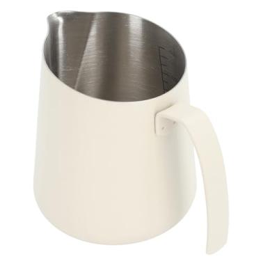 Imagem de Jarra de espuma de leite, jarra de café com latte, jarra artística premium de aço inoxidável 304, bico inclinado, copo de creme com balança para uso em cafés, cozinha, barista (bege 750 ml)