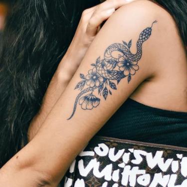 Imagem de Suco de ervas semipermanente escuro romântico cobra padrão floral 7-14 dias sem queda sem reflexivo cintura abdominal traseira clavícula braço ombro pescoço perna corpo adesivo tatuagem impermeável 1