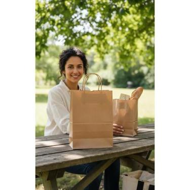 Imagem de Sacola Kraft M 30x24x14cm 50 Unidades Alça Torcida Marrom - Congratula