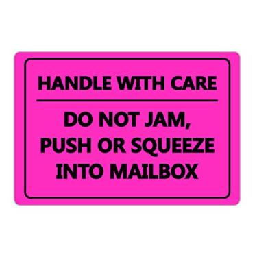 Imagem de Adesivos rosa fluorescente "Do Not Jam Push or Squeeze in Mailbox", alça de 5 x 7 cm com etiquetas de cuidado para envio Adesivos frágeis - Não aperte ou aperte etiquetas de envio de aviso (250 etiquetas por rolo)
