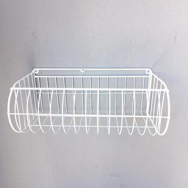 Imagem de Fruteira Cesto de Parede 40x20cm Frente Aredondada - StiloArteMetal, B