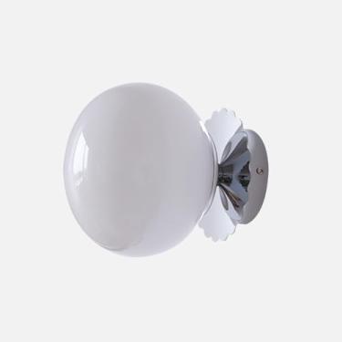 Imagem de Luminária de parede moderna de vidro creme Bauhaus Art Luminária de parede nórdica retrô Luminária de parede de metal com fio Luminária de parede globo de 7 polegadas para quarto infantil Lu