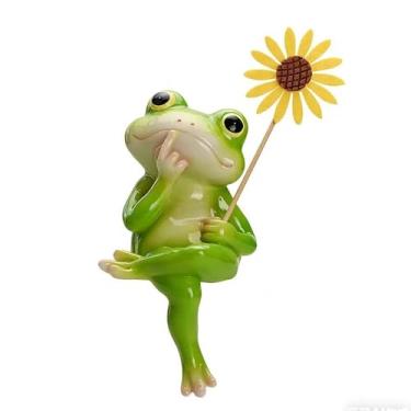 Imagem de Virtegasas Frog Figurine, Funny Frog Statue Garden Decor Office Home Decor for Living Room Shelf Desk Accessories, Resin Frog Sculpture Outdoor Patio Decor, Gardening Gifts for Women