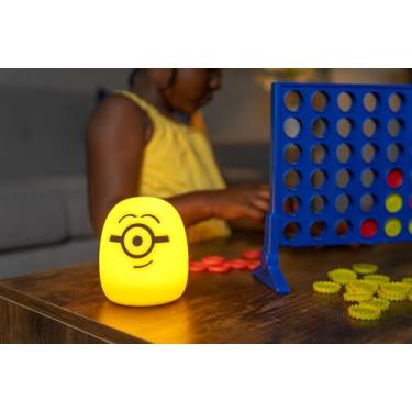 Imagem de Minions Luz noturna LED que muda de cor, macia e apertada, lâmpada divertida de silicone, edição de colecionador, ideal para crianças, quarto, banheiro, sala de jogos, alimentado por USB ou bateria, 49955