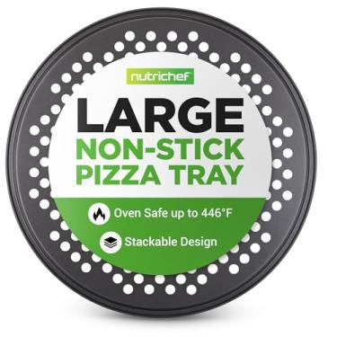 Imagem de NutriChef Forma de pizza antiaderente de 33 cm para forno - Bandeja de aço carbono para assar pizza com furos de fluxo de ar - Utensílios de cozinha premium para pizza fresca e congelada, pode ser