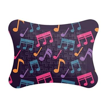 Imagem de Notas musicais coloridas, moldura preta de quebra-cabeça de papel para casa
