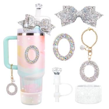 Imagem de Lingdeer Conjunto de acessórios de garrafa de água para Stanley Cup 30 e 1,134 g, pingentes de letras brilhantes, capa de canudo de diamante, bota de silicone com glitter, adesivo personalizado, topo