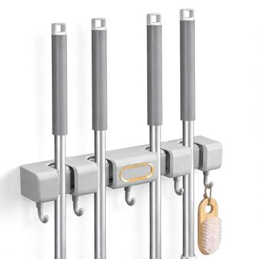 Imagem de Hganxiu Suporte de vassoura de parede, organizador de esfregão, vassoura e esfregão para pendurar na parede com 4 compartimentos, 5 ganchos, cinza