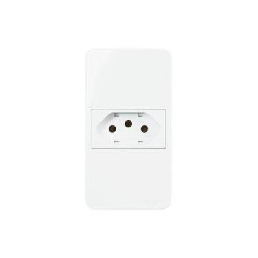 Imagem de Placa Para Condulete Caixa 3/4" Com Tomada Margirius Sleek 2p+t 10a Br