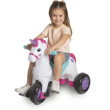 Imagem de Veículo para Bebê Fantasy 2 em 1 Passeio e Pedal com Som e Luz Rosa Calesita Brinquedos