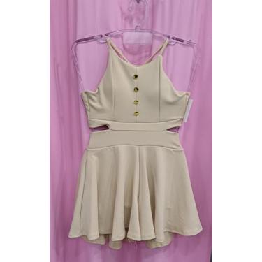 Imagem de Macaquinho Monique frente unica com detalhes em botão plus size - chic