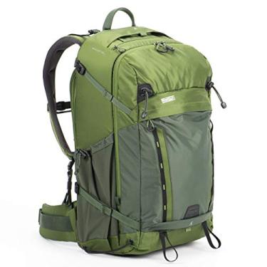 Imagem de Mochila para o dia a dia com iluminação traseira de 36L da MindShift Gear (verde floresta)