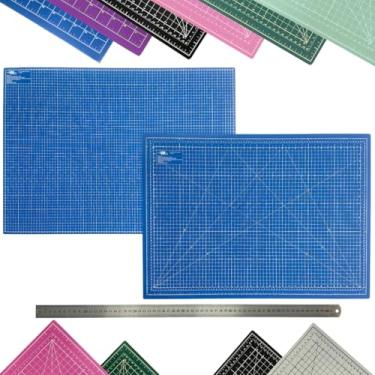 Imagem de Kit Base de Corte Placa Grande 90x60cm Apoio de Mesa Bancada Regua Metal 60cm Patchwork Scrapbook Artesanato Desenho Pipa (Azul)