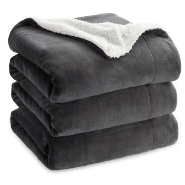 Imagem de Cobertor Bedsure Sherpa Fleece King Size 270x230cm de carvão