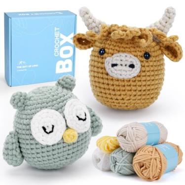 Imagem de Kit de crochê CrochetBox Highland Cow and Owl para iniciantes