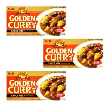 Imagem de Kit com 3 un S&B Golden Curry Amakuchi 220gr suave