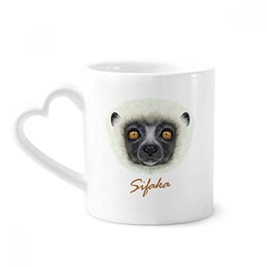 Imagem de Caneca branca fofa de macaco Sifaka caneca de café cerâmica copo de coração de vidro