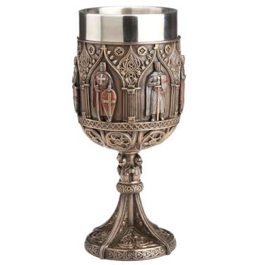 Imagem de Veronese Design Copo de cálice com ícone medieval dos cavaleiros templários medievais de resina fundida a frio, acabamento em bronze, inserção de aço inoxidável