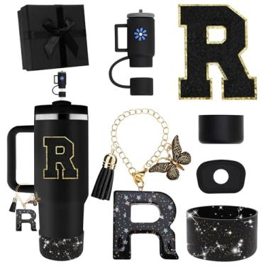 Imagem de Miglaja Acessórios pretos para copos Stanley 850.5 g 1,134.0 g, todos os acessórios caixa de presente contêm topo de palha de flor, bota de silicone, adesivos de letras e pingentes, conjunto de tampa