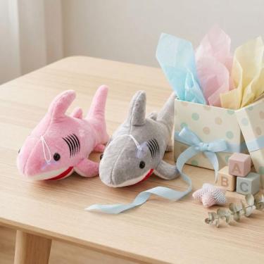 Imagem de Peixe Tubarao de Pelucia Grande 30cm Ventosa Fixa no Vidro Decoracao C