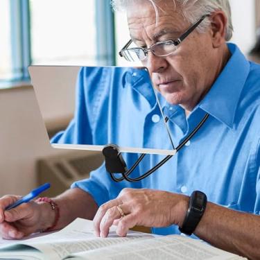 Imagem de HQGZQL Lupa Grande Com 5X Upgrade Para Leitura, Flexível Pescoço De Ganso, 9,5'' X 6,8'', Página Inteira, Pendurar No Pescoço, Reparo, Costura, Baixa Visão, Idosos