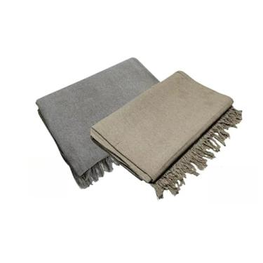 Imagem de Conjunto de mantas extragrandes para sofá (2 peças), dimensões 300 x 180 cm, material de algodão puro, com finalidades decorativas e protetoras. (Cinza Chumbo + Areia)