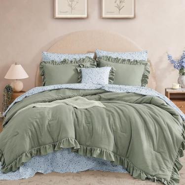 Imagem de BLOOMHAVEN Conjunto de edredom King - Conjunto de cama King com 7 peças de babados verde sálvia, cama de fazenda chique gasto em uma bolsa, edredom com babados, lençóis florais, fronhas e fronhas