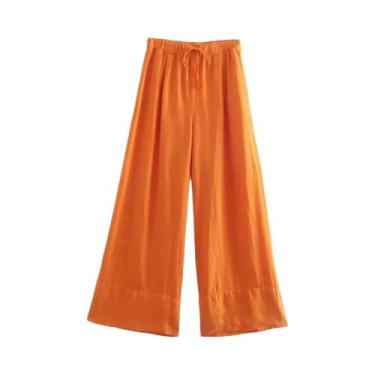 Imagem de Conjunto De Top Cropped Sem Mangas Em Caqui E Calças De Cintura Alta C